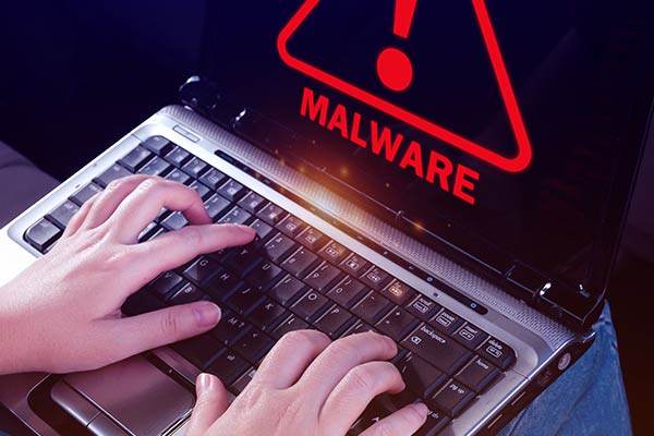 Monitoramento O serviço inclui monitoramento contínuo do website, visando identificar atividades suspeitas e tentativas de invasão, permitindo uma resposta ágil a potenciais ameaças.